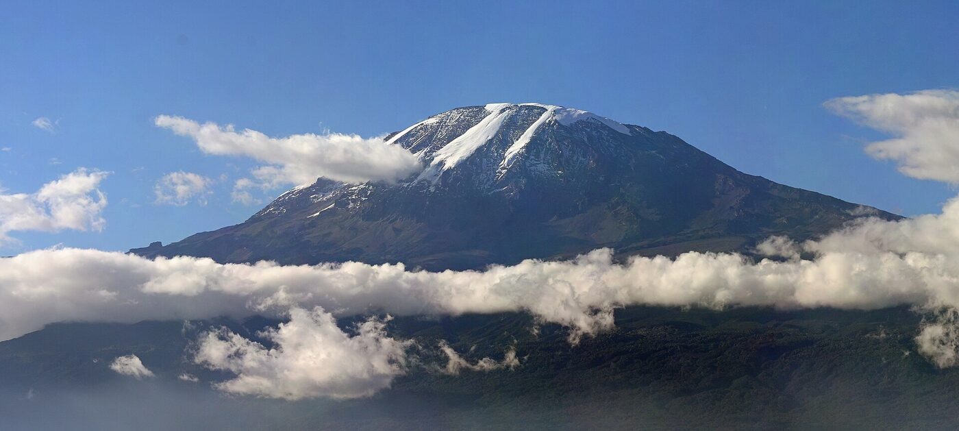 Volcano peaks above the lakes